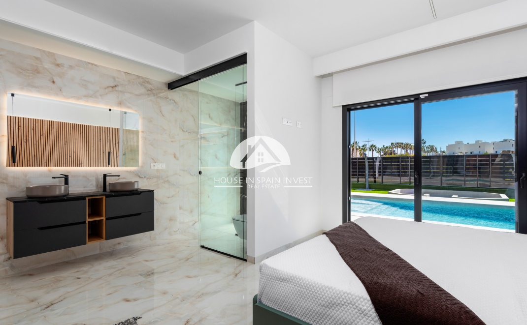 Obra nueva - Chalet - La Finca Golf