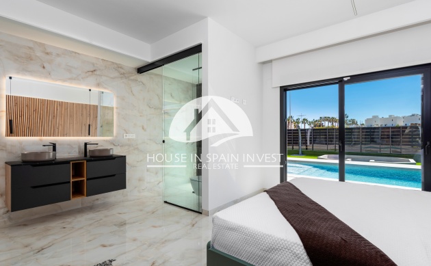 Obra nueva - Chalet - La Finca Golf