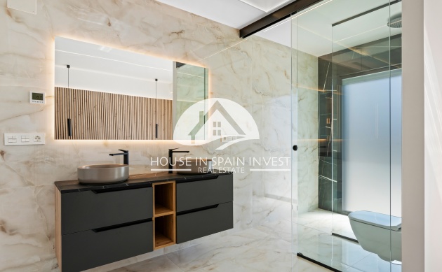 Obra nueva - Chalet - La Finca Golf