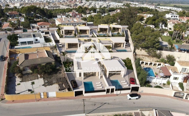 Nieuwbouw   - Villa - Torrevieja - Los Balcones  