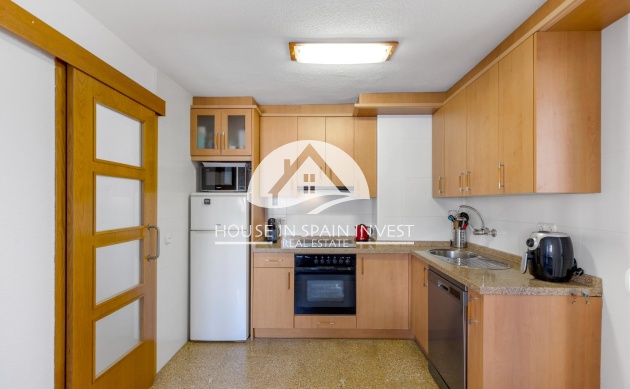 Resale - Apartment  - Torrevieja - Playa del Cura