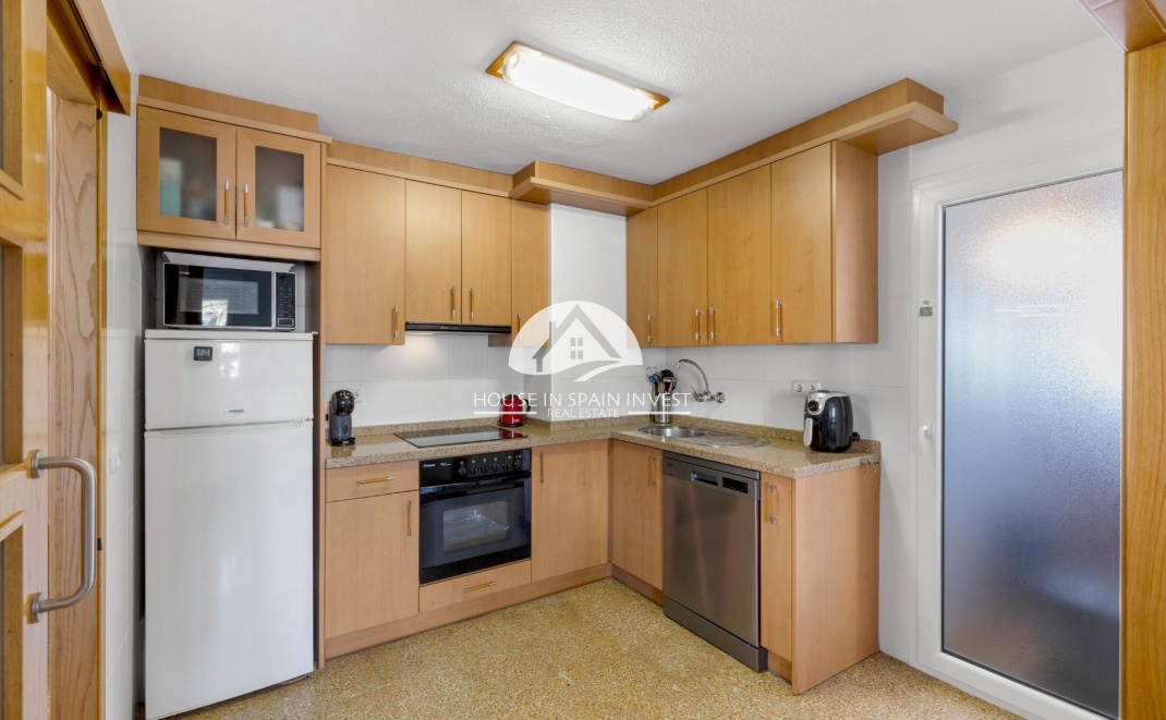 Resale - Apartment  - Torrevieja - Playa del Cura