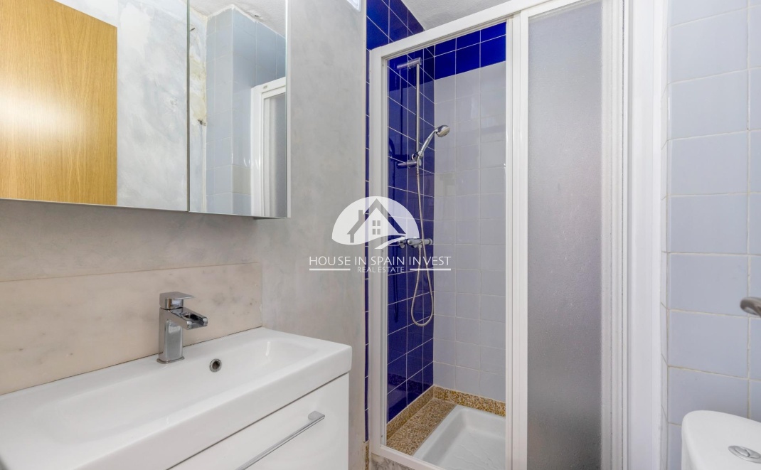 Resale - Apartment  - Torrevieja - Playa del Cura
