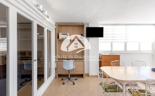 Resale - Apartment  - Torrevieja - Playa del Cura