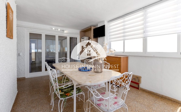 Resale - Apartment  - Torrevieja - Playa del Cura