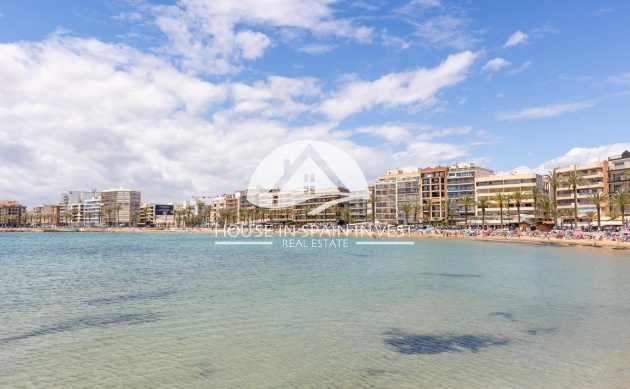 Resale - Apartment  - Torrevieja - Playa del Cura