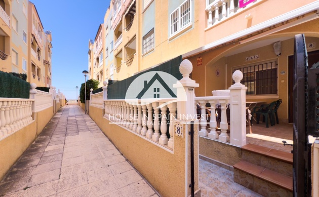 Herverkoop - Gelijkvloerse bungalow - Torrevieja - La Mata