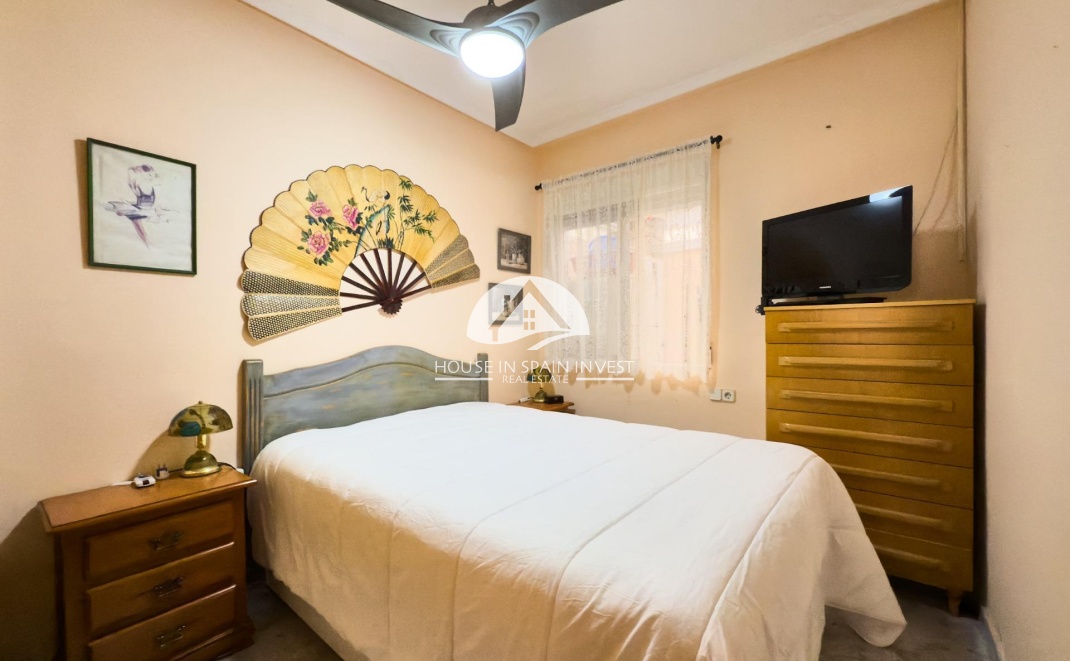 Herverkoop - Gelijkvloerse bungalow - Torrevieja - La Mata