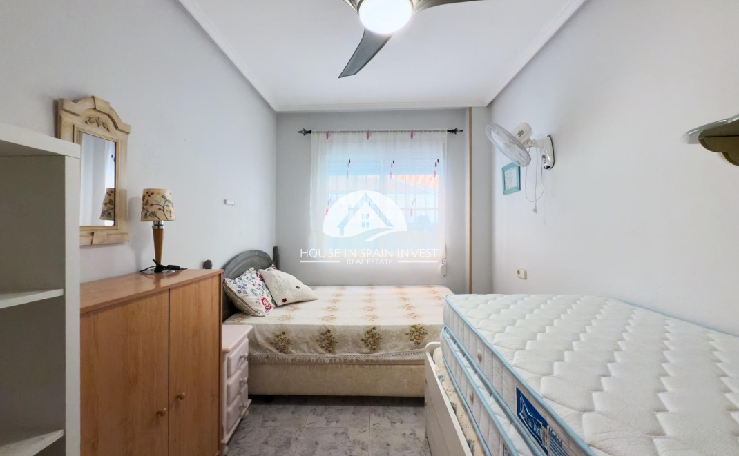 Herverkoop - Gelijkvloerse bungalow - Torrevieja - La Mata