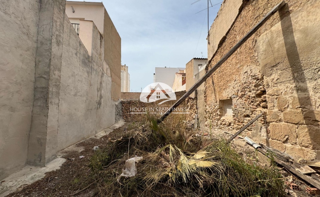 Reventa - Parcela / Terreno - Torrevieja - Centro