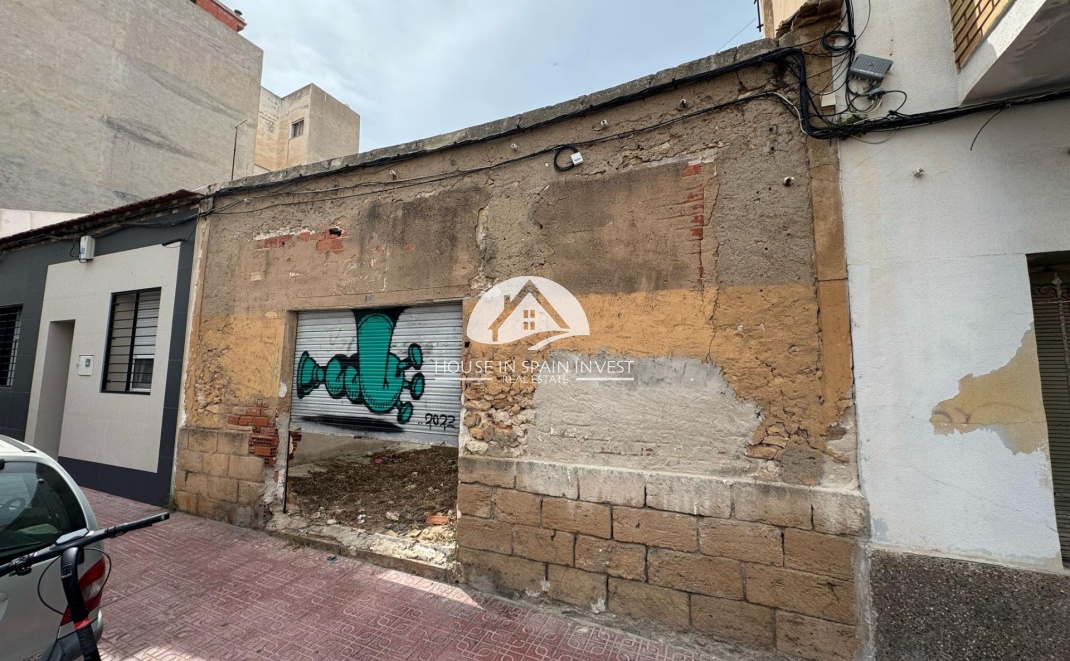 Reventa - Parcela / Terreno - Torrevieja - Centro