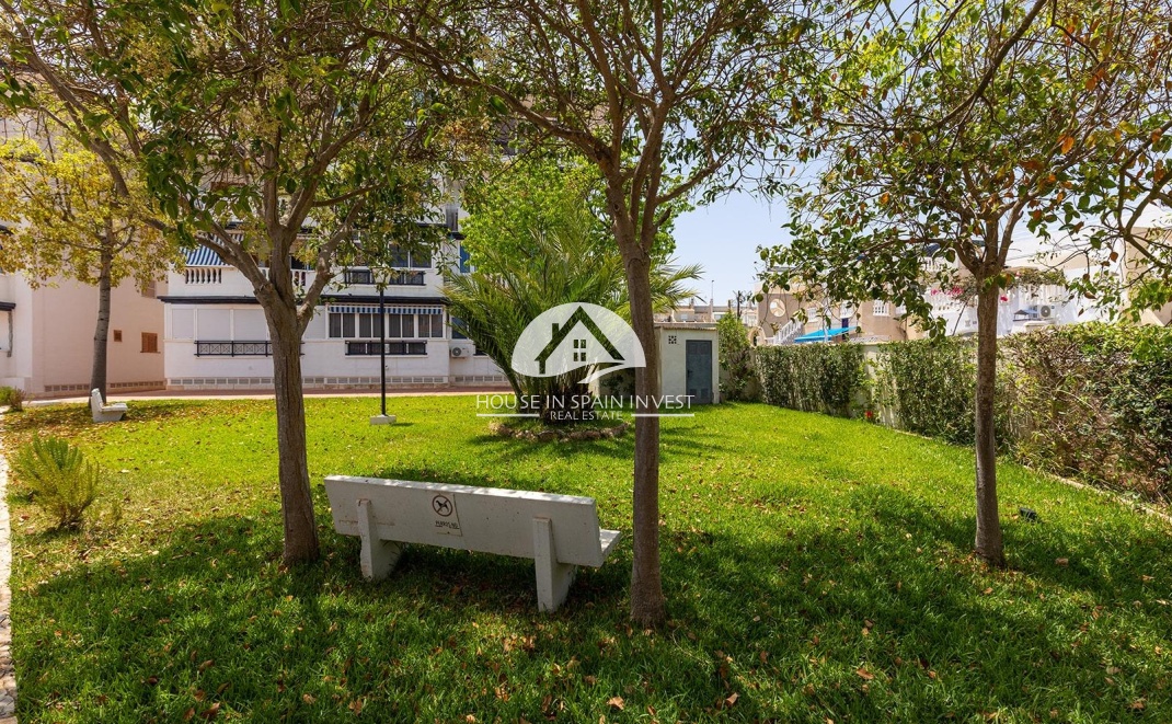 Herverkoop - Gelijkvloerse bungalow - Torrevieja - La Mata