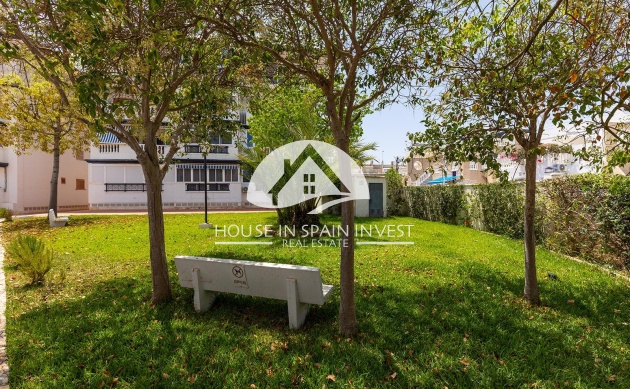 Herverkoop - Gelijkvloerse bungalow - Torrevieja - La Mata