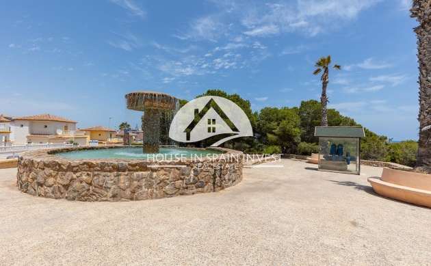 Herverkoop - Gelijkvloerse bungalow - Torrevieja - La Mata