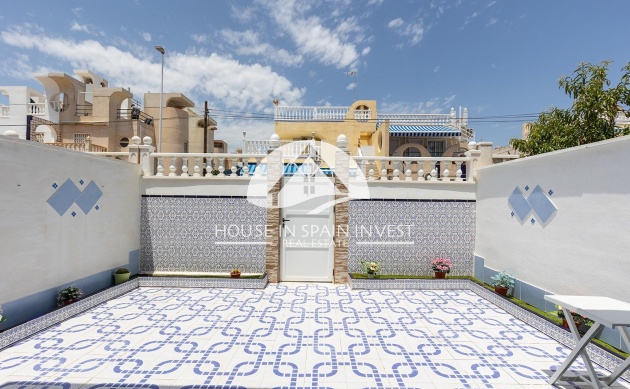 Herverkoop - Gelijkvloerse bungalow - Torrevieja - La Mata