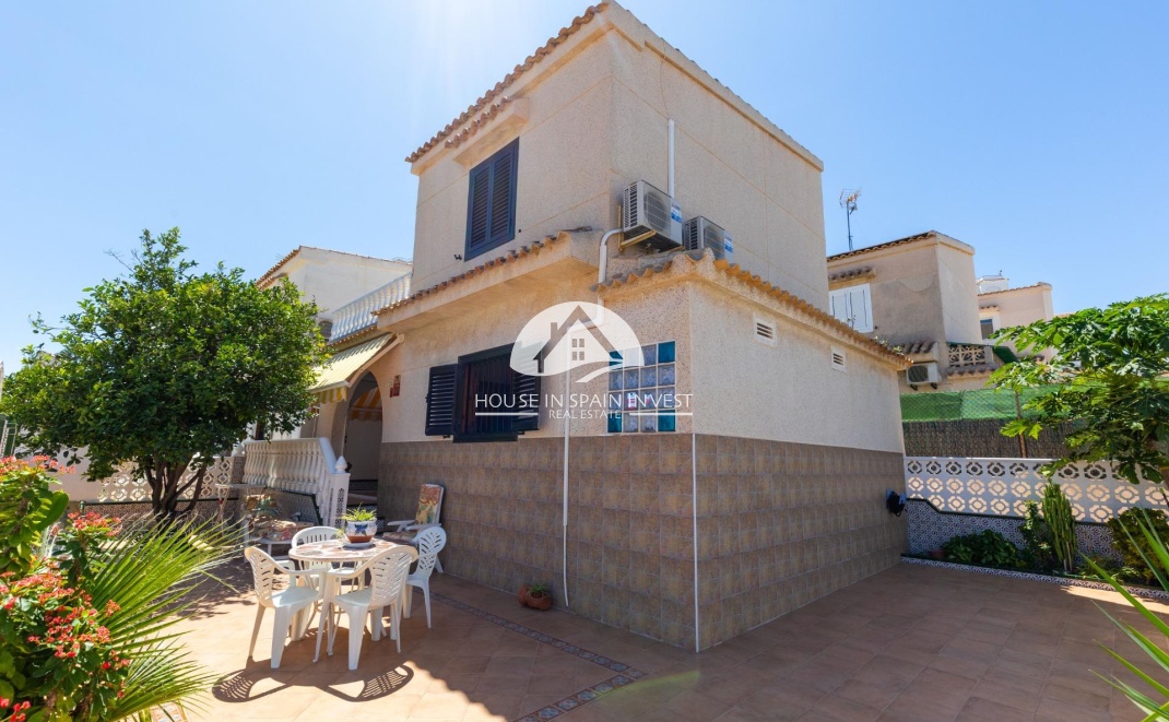 Herverkoop - Villa - Torrevieja - La Mata