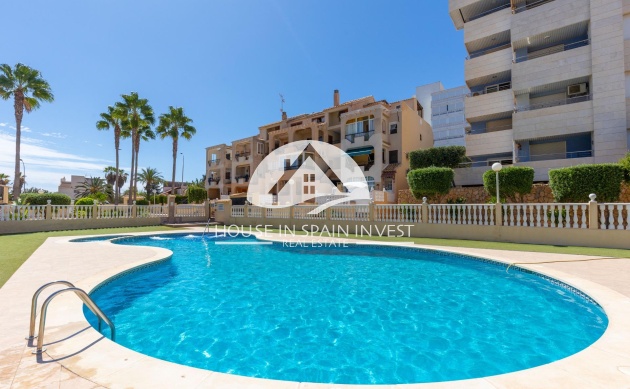 Herverkoop - Villa - Torrevieja - La Mata