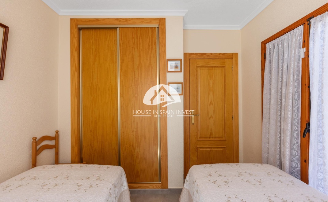 Herverkoop - Villa - Torrevieja - La Mata