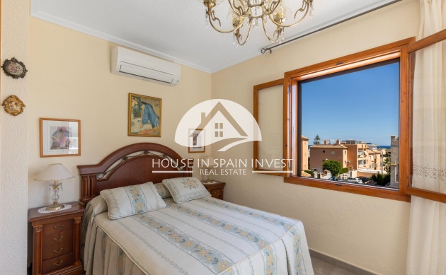 Herverkoop - Villa - Torrevieja - La Mata