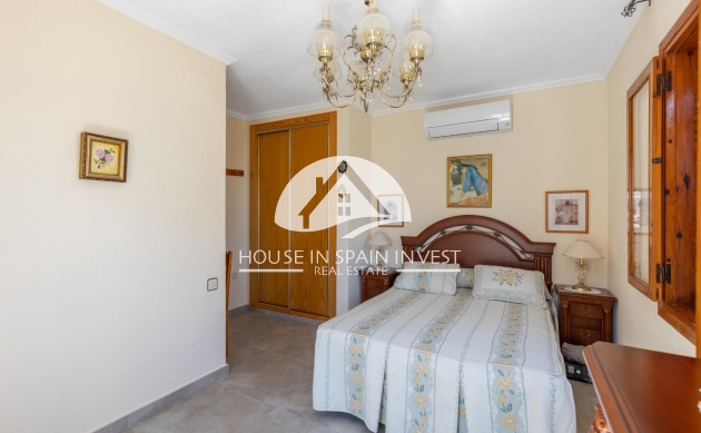 Herverkoop - Villa - Torrevieja - La Mata