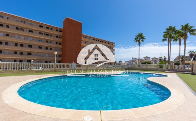 Herverkoop - Villa - Torrevieja - La Mata