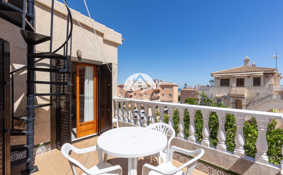 Herverkoop - Villa - Torrevieja - La Mata