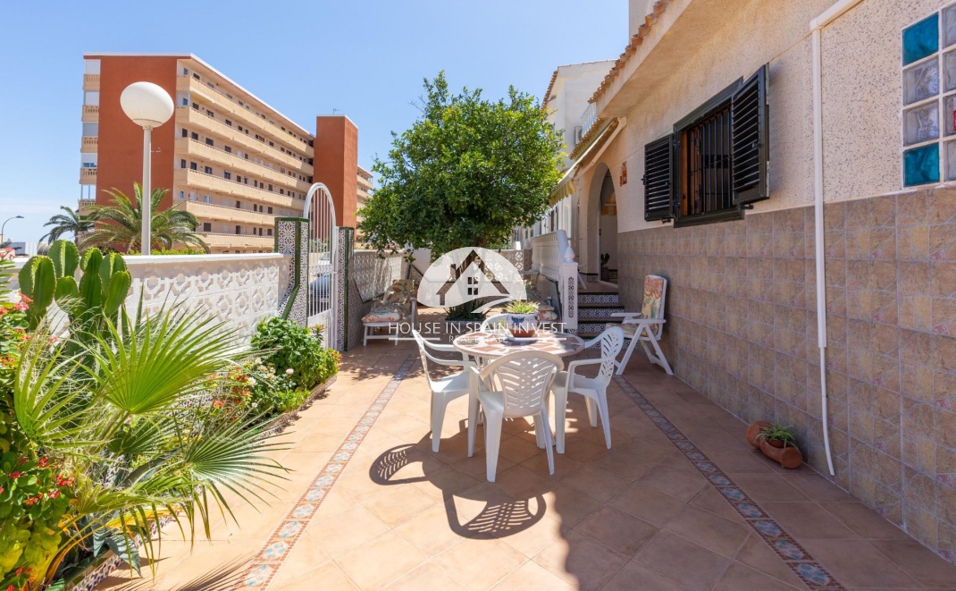 Herverkoop - Villa - Torrevieja - La Mata