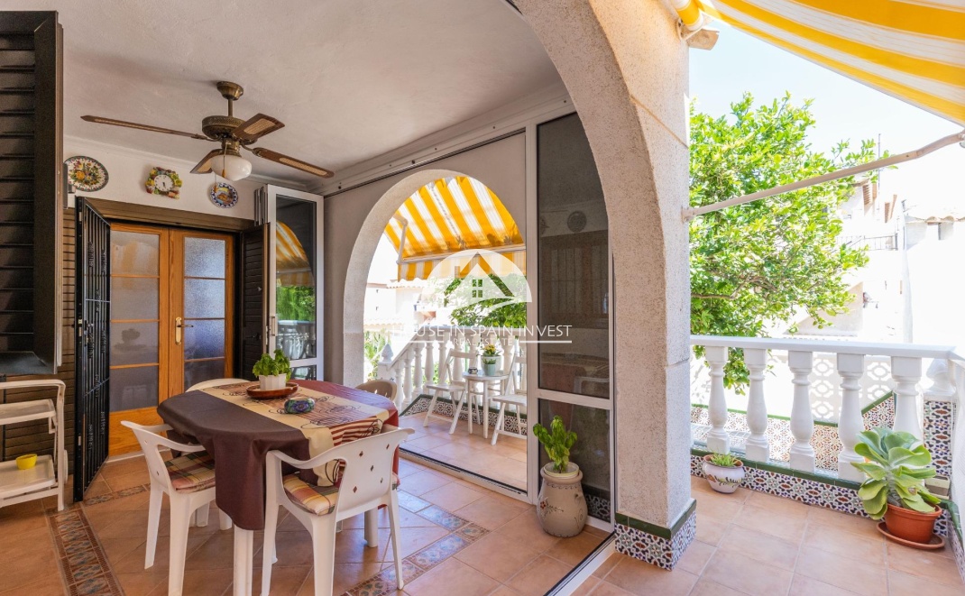 Herverkoop - Villa - Torrevieja - La Mata