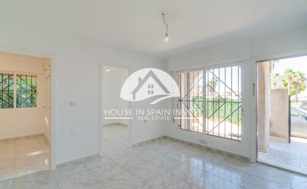 Resale - Townhouse - Torrevieja - Carrefour