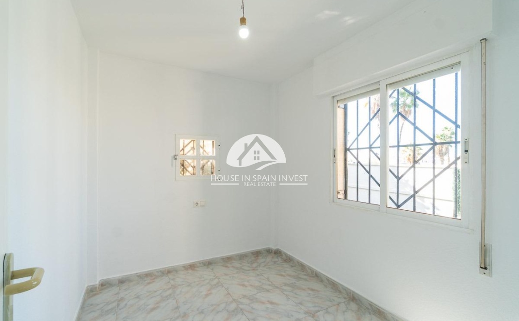 Resale - Townhouse - Torrevieja - Carrefour