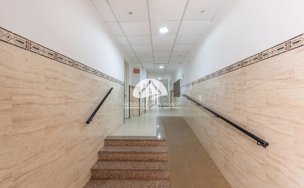 Herverkoop - Appartement - Torrevieja - Centro