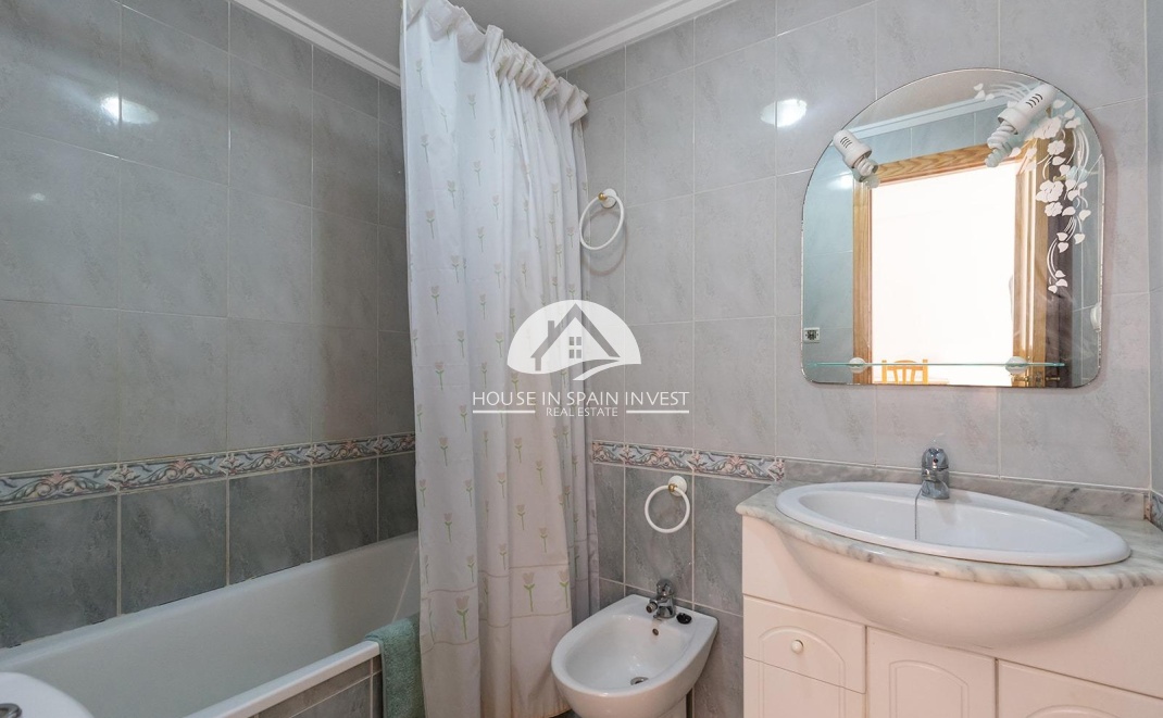 Herverkoop - Appartement - Torrevieja - Centro