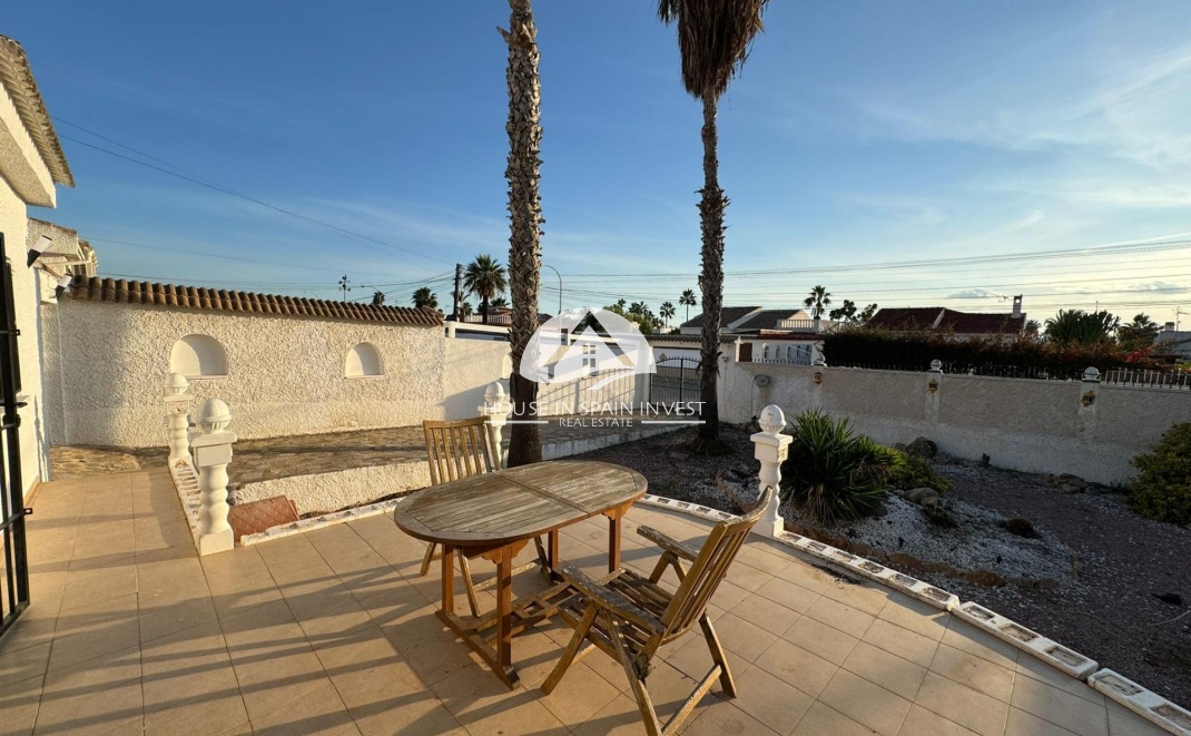 Resale - Villa - Torrevieja - La Siesta - El Chaparral - San Luis