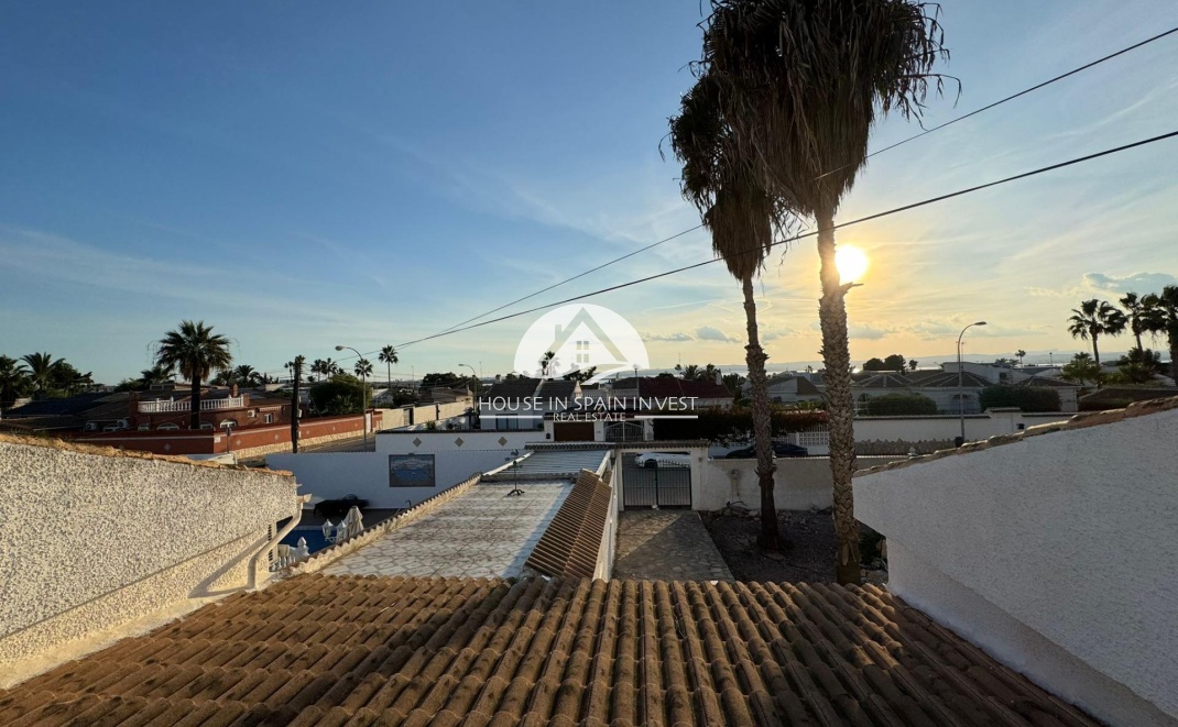 Resale - Villa - Torrevieja - La Siesta - El Chaparral - San Luis