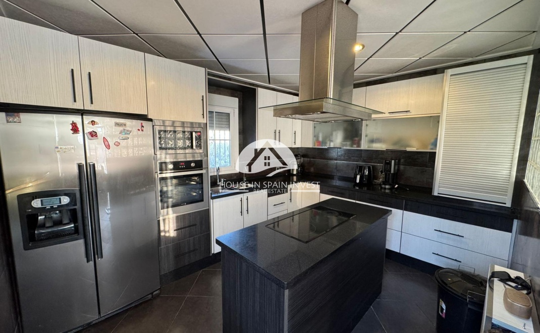 Resale - Villa - Torrevieja - La Siesta - El Chaparral - San Luis