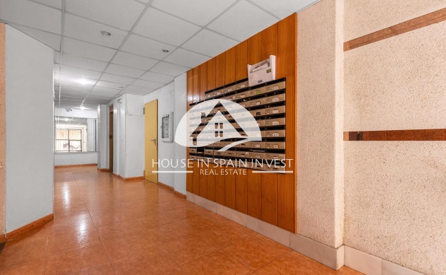 Herverkoop - Appartement - Torrevieja - Playa del Cura