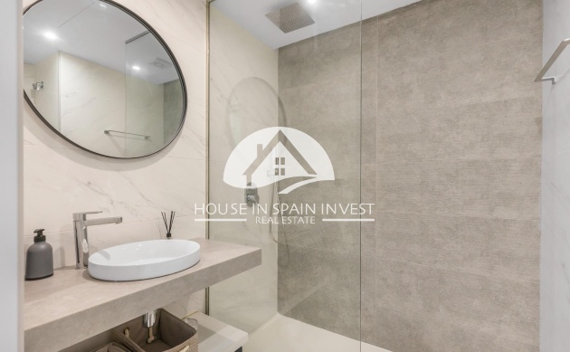 Herverkoop - Gelijkvloerse bungalow - Torrevieja - Los Balcones  