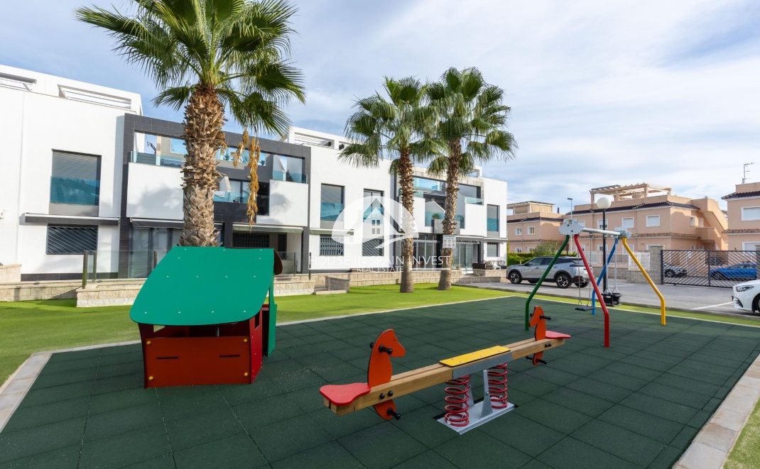 Herverkoop - Gelijkvloerse bungalow - Torrevieja - Los Balcones  