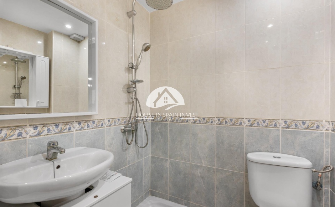 Herverkoop - Flat - Torrevieja - Centro