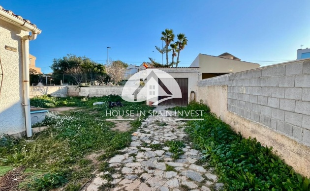 Herverkoop - Villa - Torrevieja - Aguas Nuevas - Sector 25