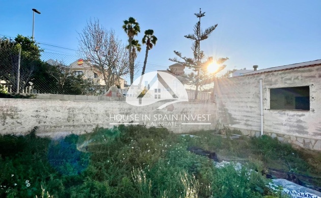 Herverkoop - Villa - Torrevieja - Aguas Nuevas - Sector 25