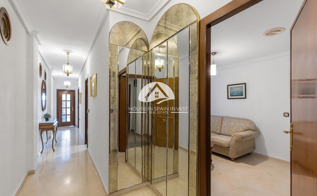 Herverkoop - Appartement - Torrevieja - Centro