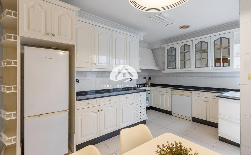 Herverkoop - Appartement - Torrevieja - Centro