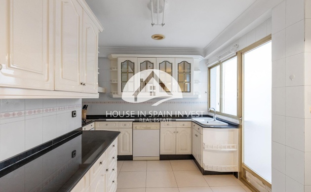 Herverkoop - Appartement - Torrevieja - Centro