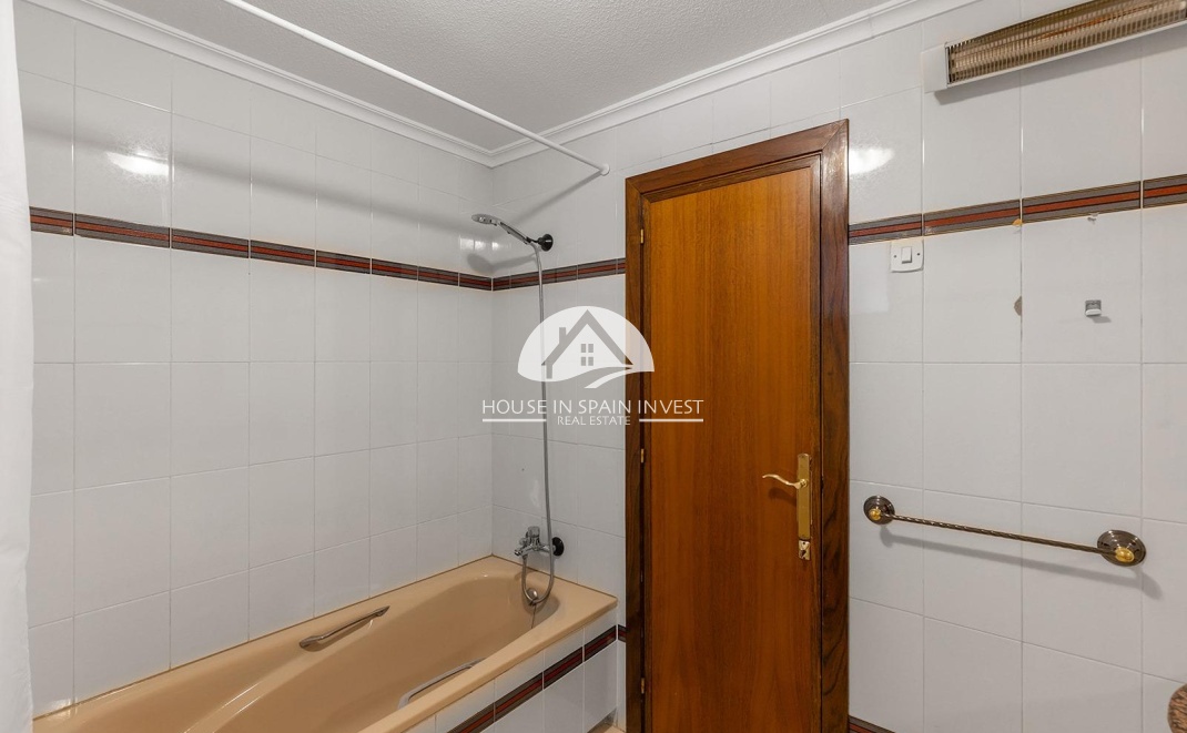 Herverkoop - Appartement - Torrevieja - Centro