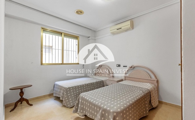 Herverkoop - Appartement - Torrevieja - Centro