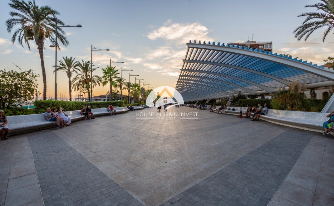 Herverkoop - Garage - Torrevieja - Playa del Cura