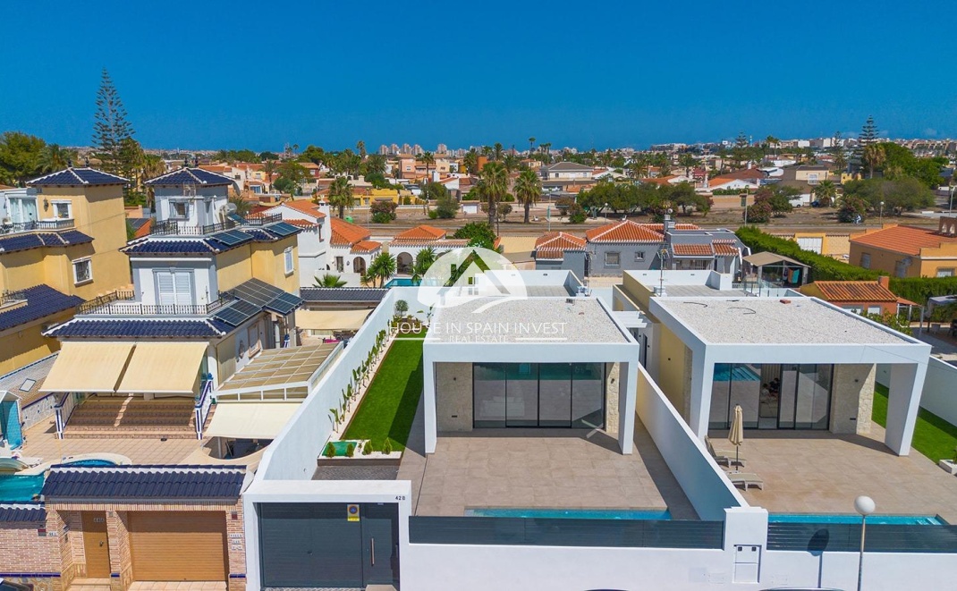 Herverkoop - Villa - Torrevieja - Los Balcones  