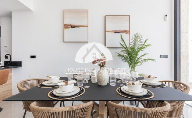 Herverkoop - Villa - Torrevieja - Los Balcones  