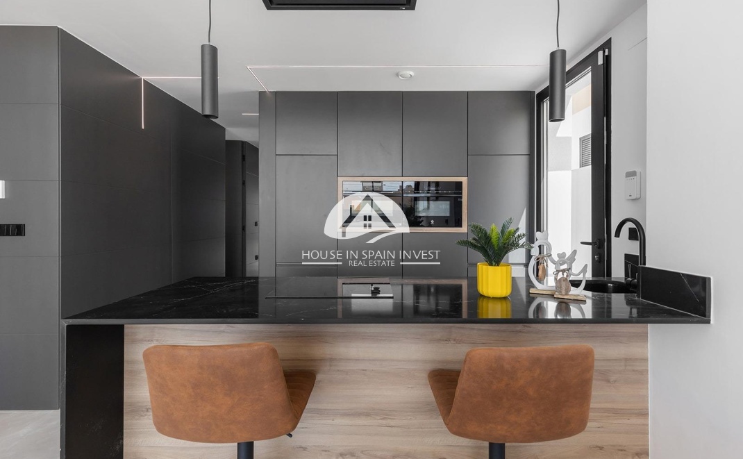 Herverkoop - Villa - Torrevieja - Los Balcones  